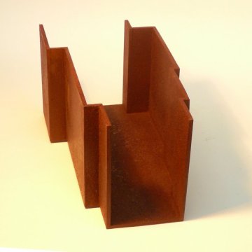 Espais de confluencia I, 16,5 X 31 X 15 CM. 2008. FERRO_w600_h600